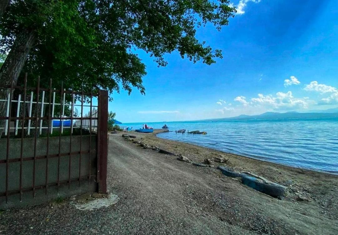 Sevan Island Cottage Exterior foto